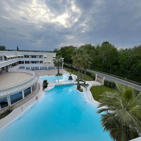 Appartamento Du Lac 1 デセンツァーノ・デル・ガルダ エクステリア 写真